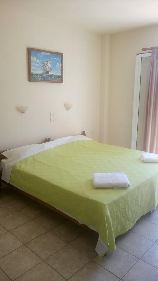 Pansion Chrisa Guest house *