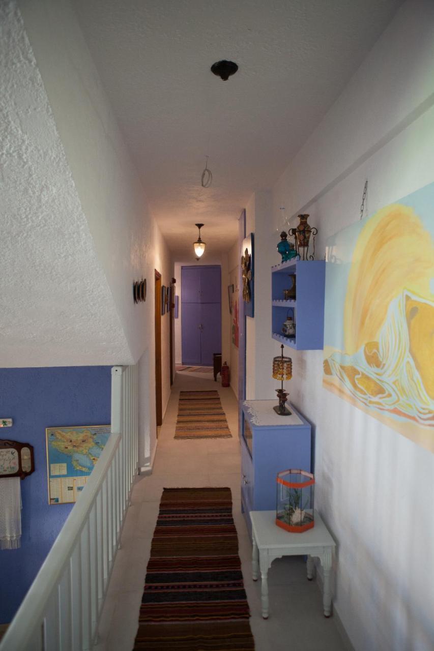 Delfini Hotel 2*
