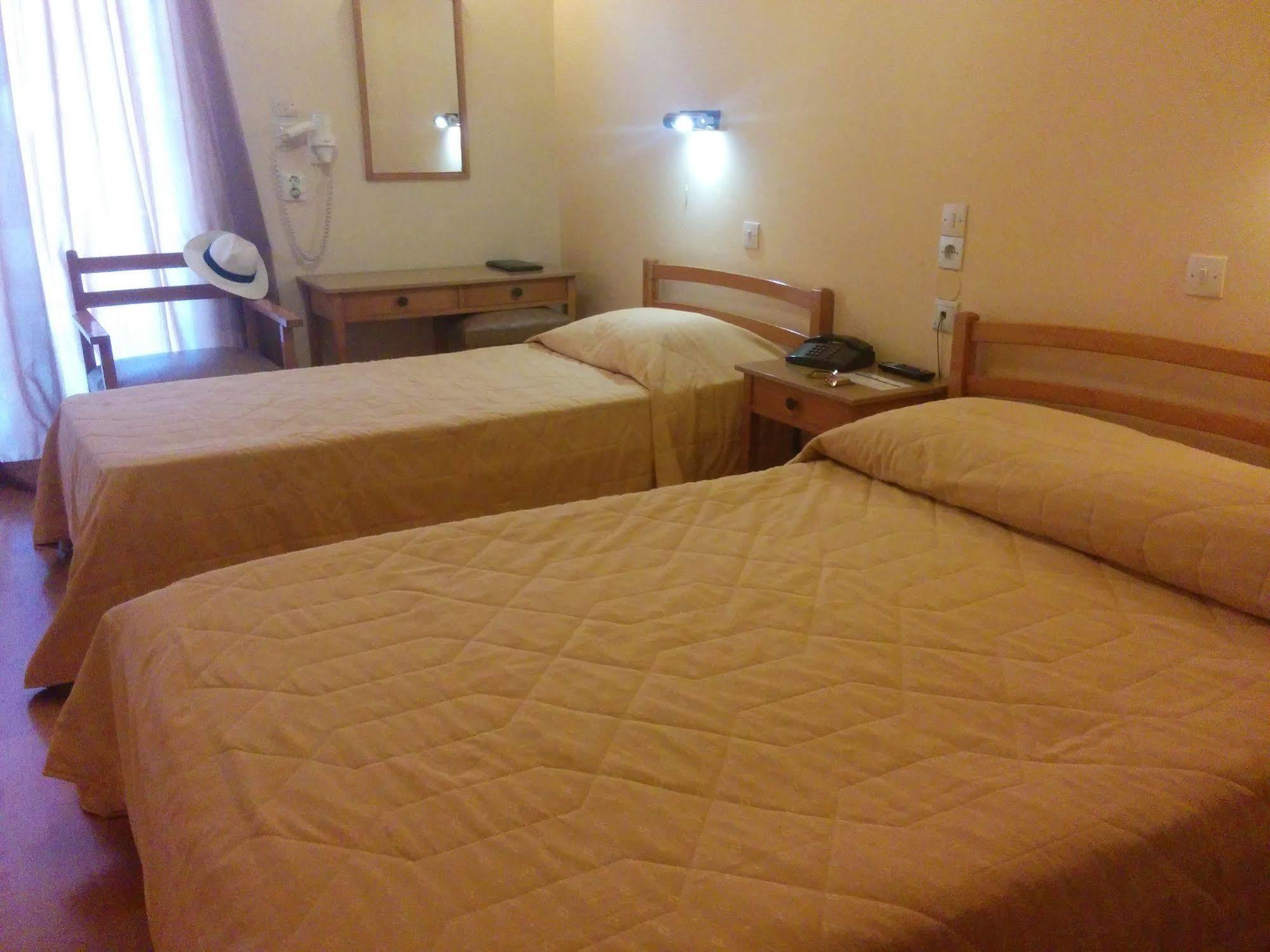 Hotel Atlantis 2*