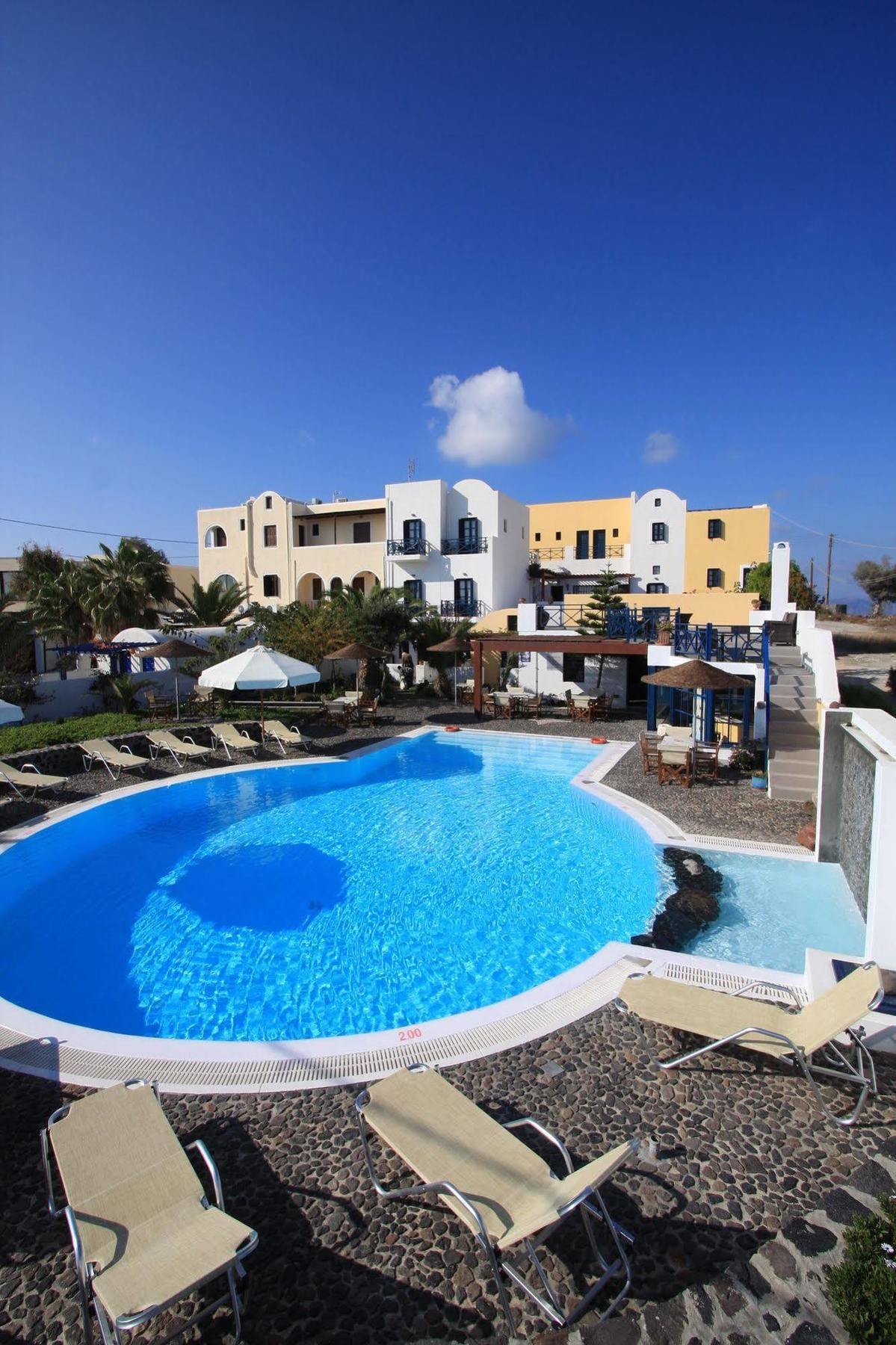 Kalimera Hotel 3*