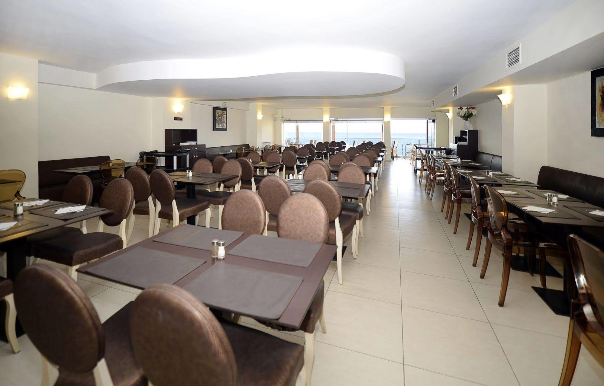 Hotel Golden Hersonissos (Crete)