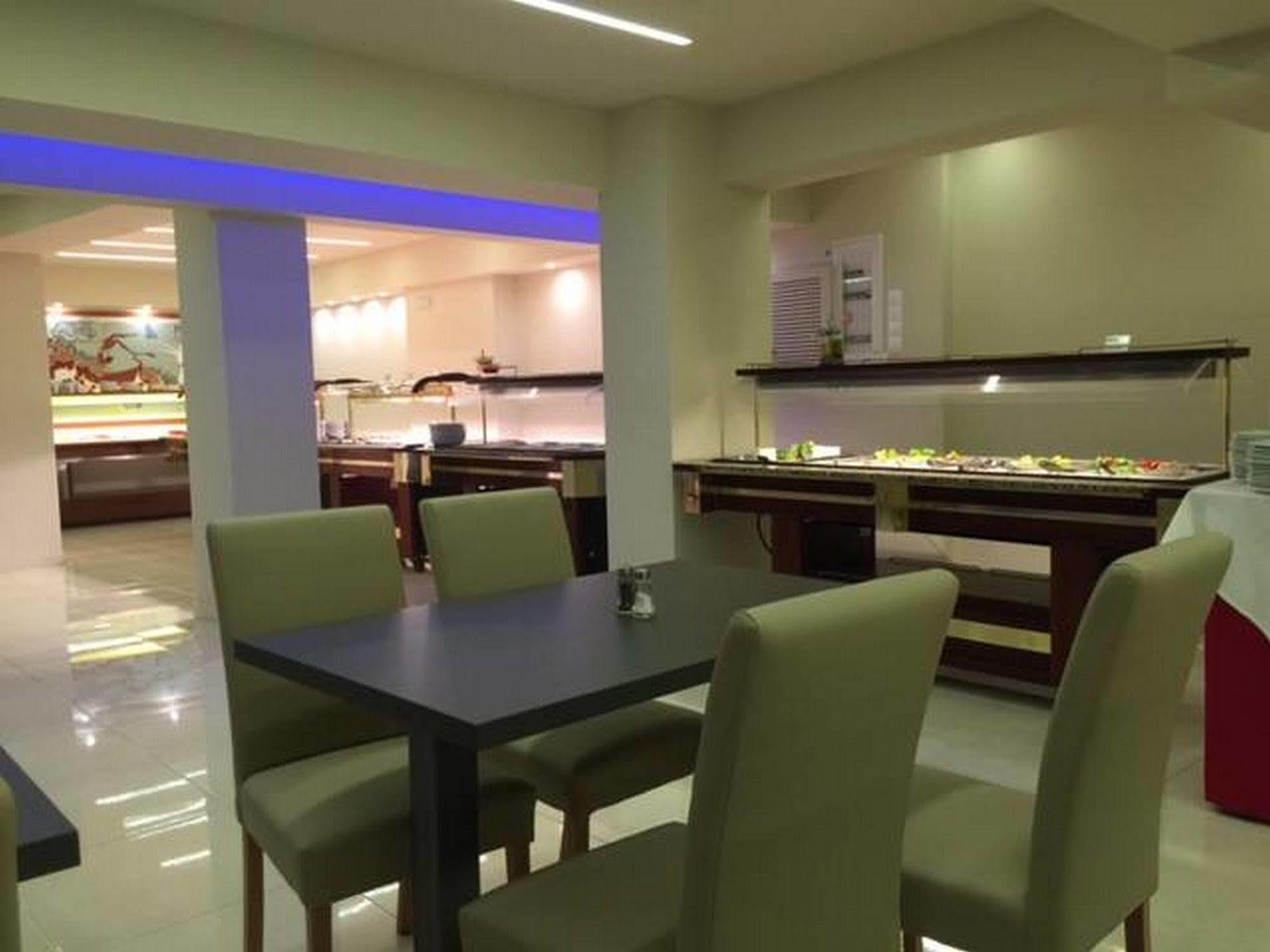 Pela Maria (adults Only) Hotel