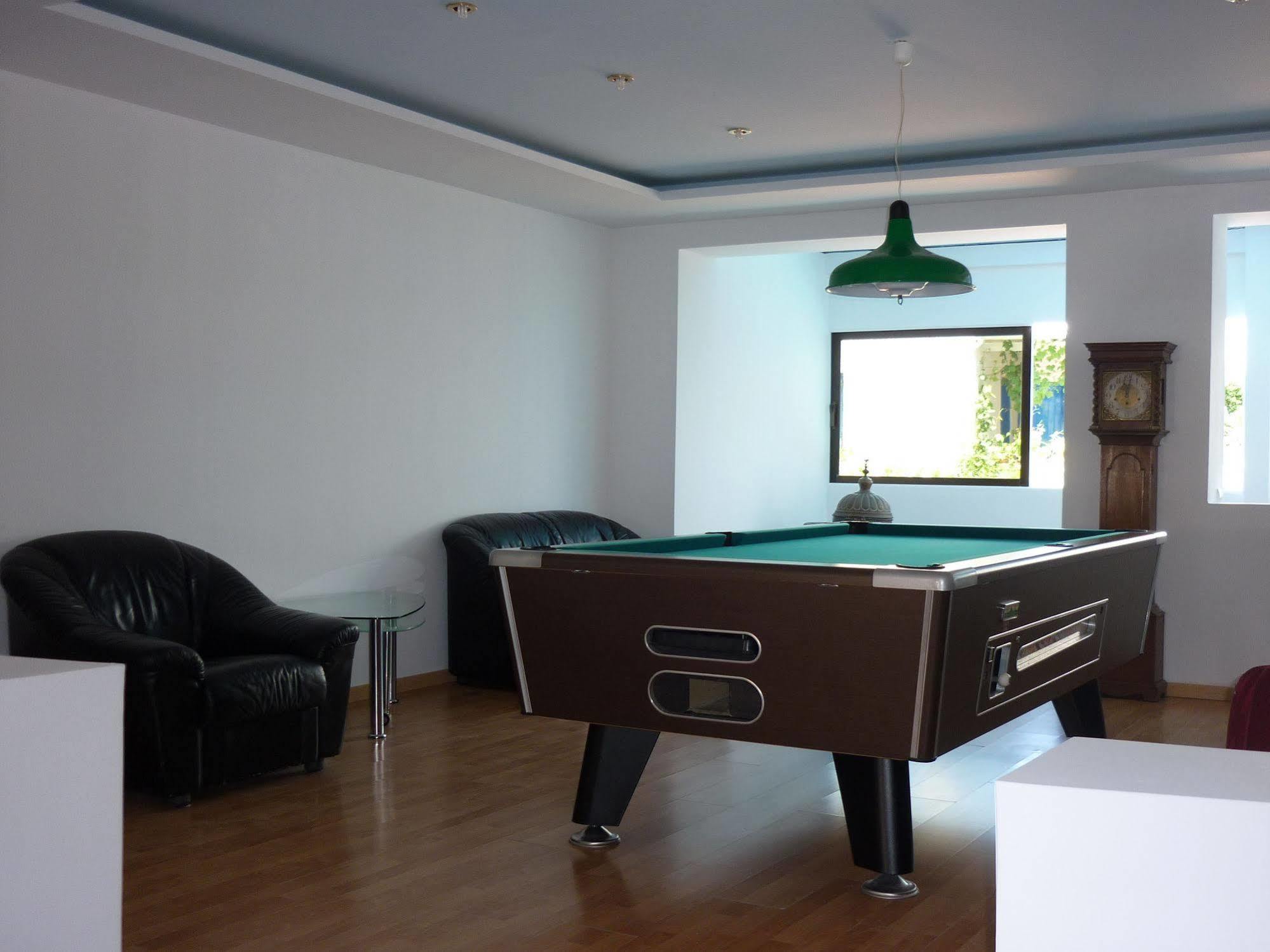 Pela Maria (adults Only) 3*