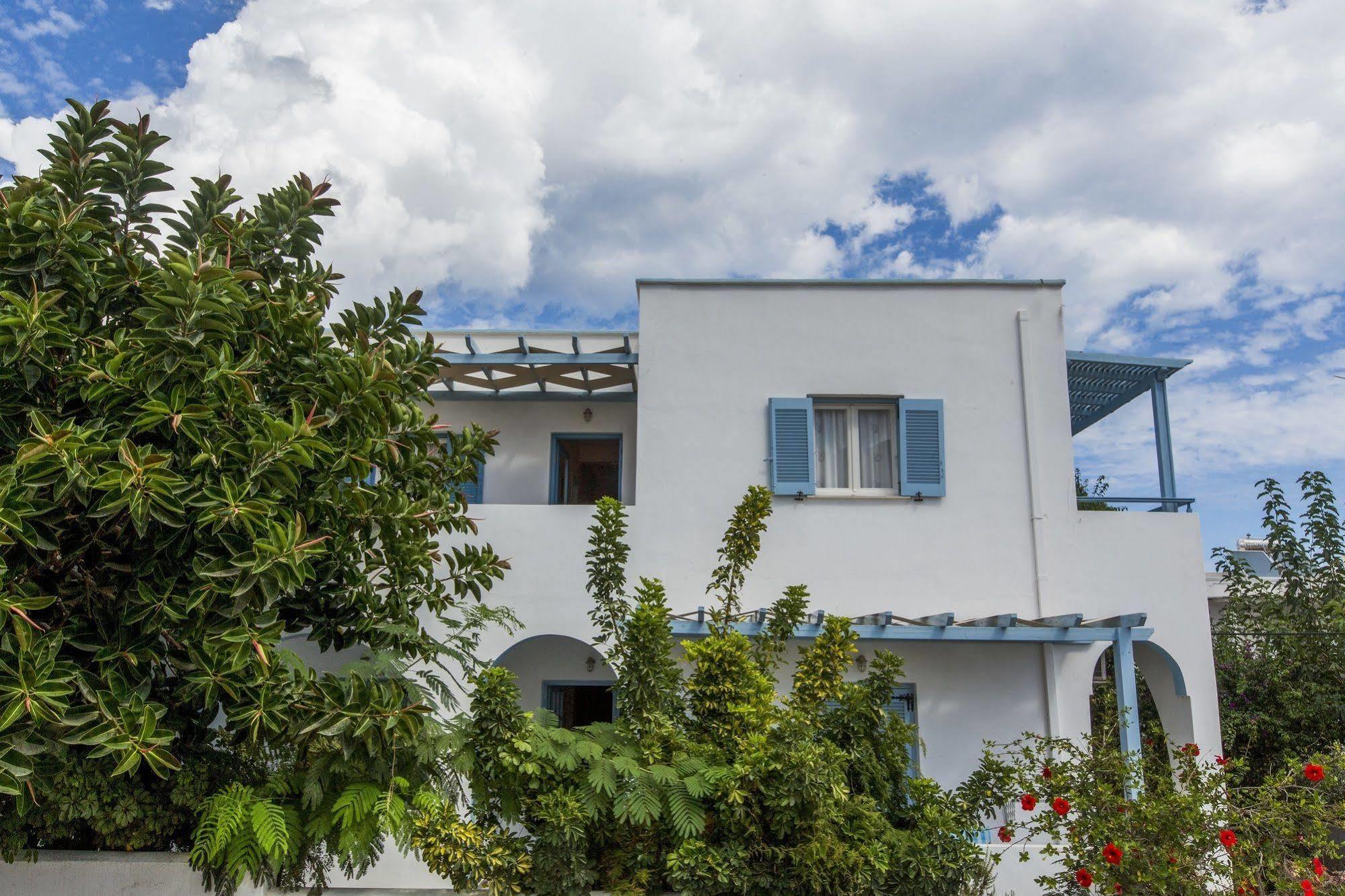 Preka Maria Aparthotel Kamari (Santorini)