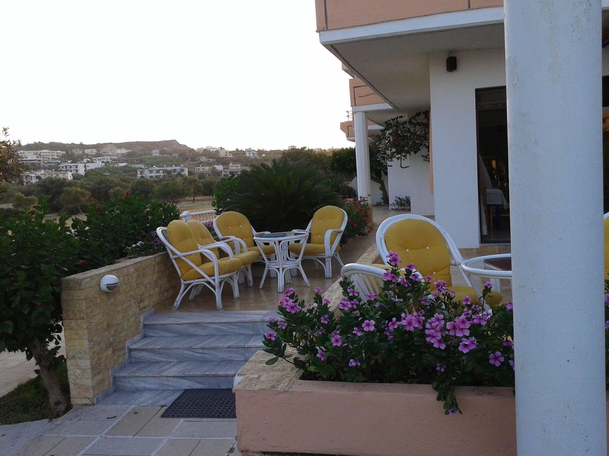 Vera Aparthotel