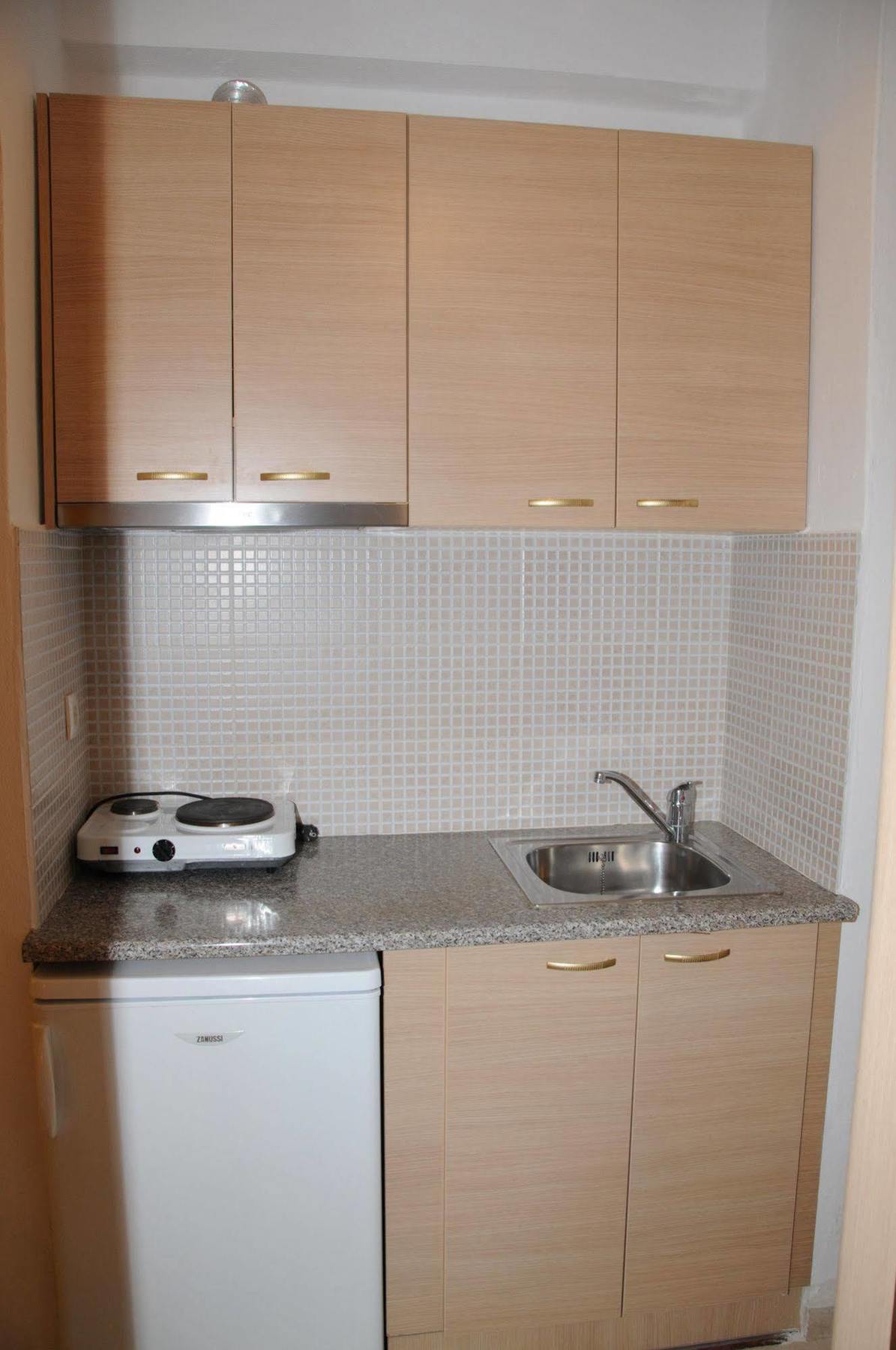 Manolis Aparthotel Malia (Crete)