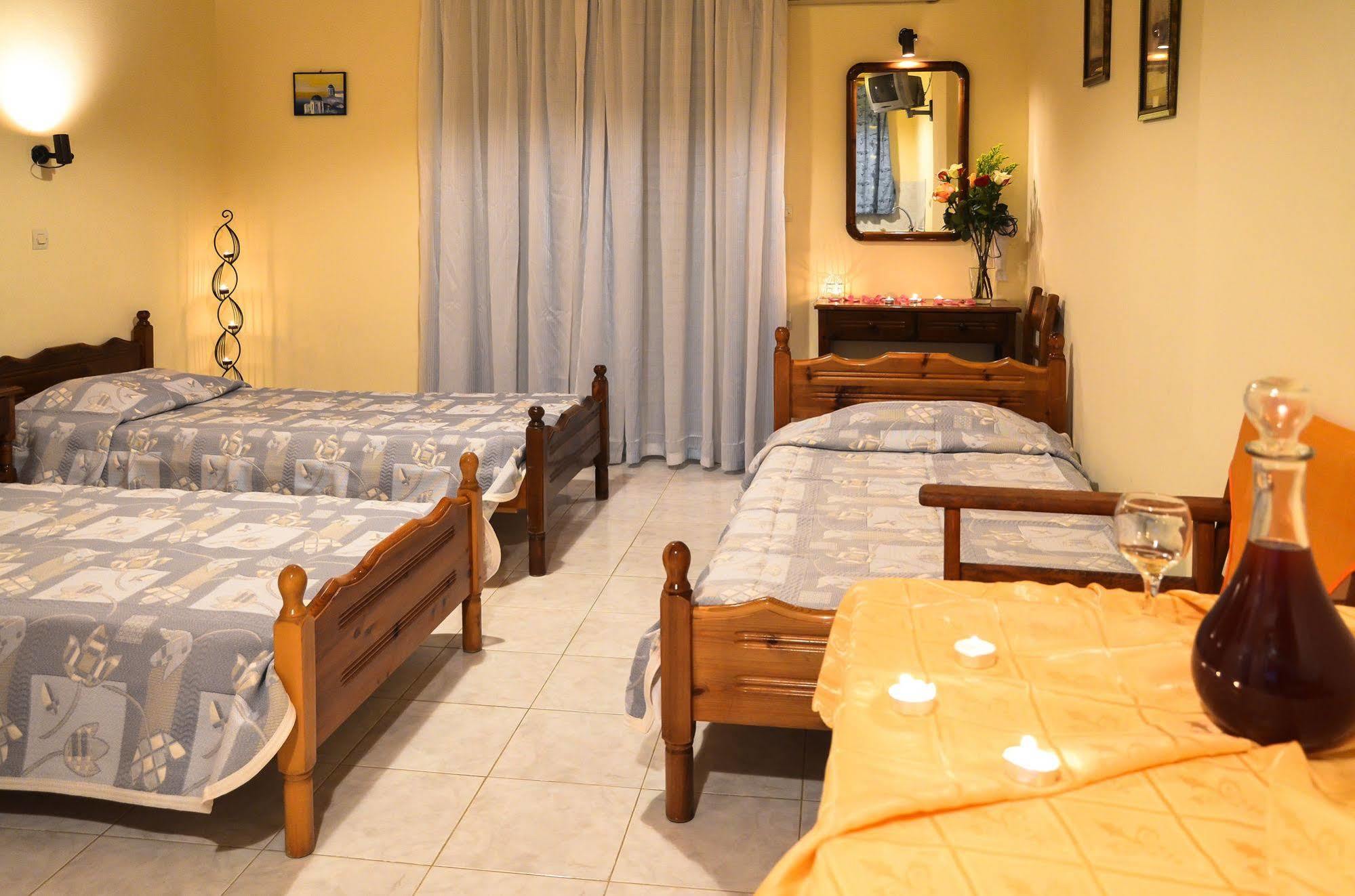 Artemis Hotel