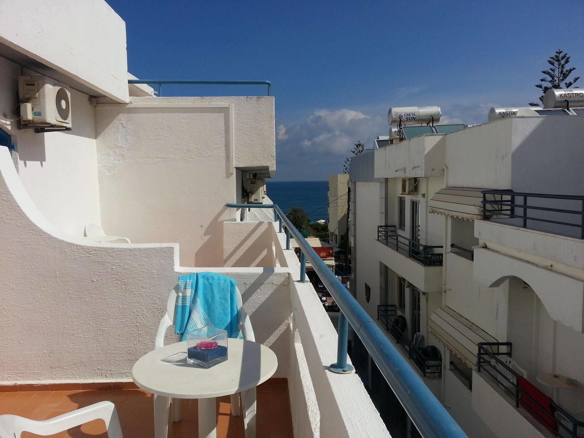 Hotel Iro 2*