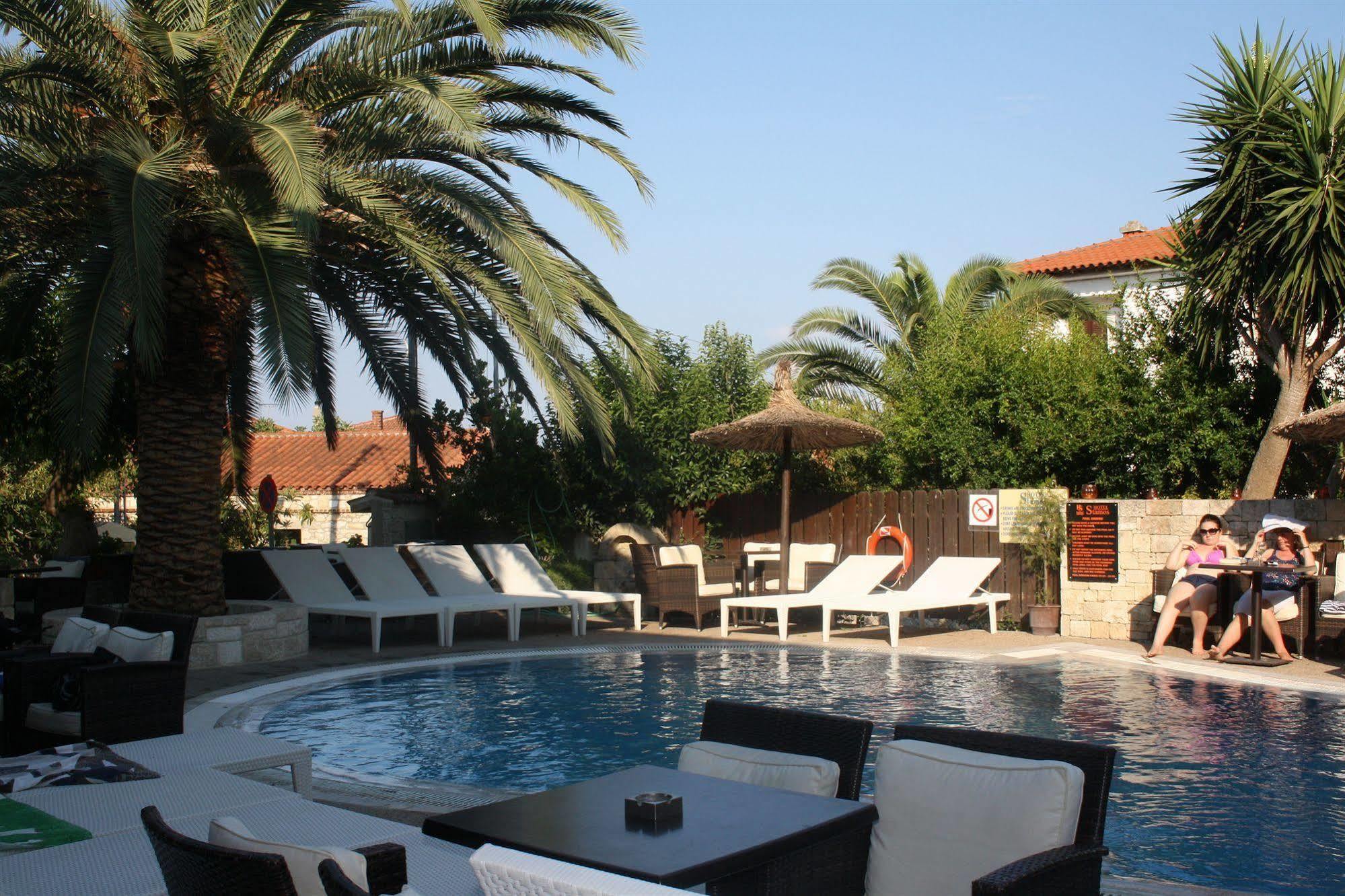 Hotel Stamos