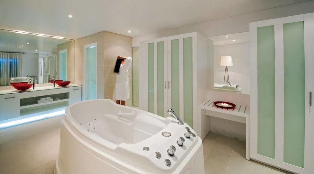 Hotel Petasos Chic