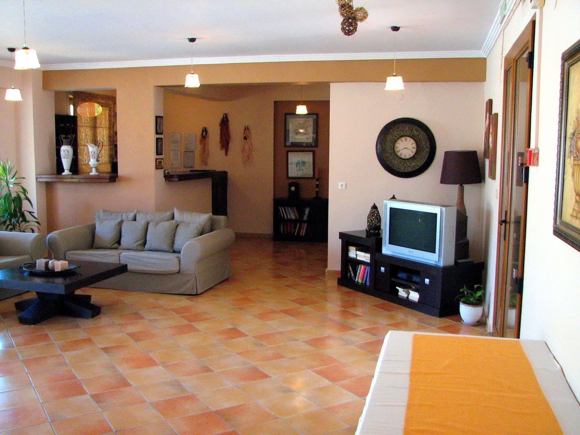 Hesperides Hotel Pefkochori