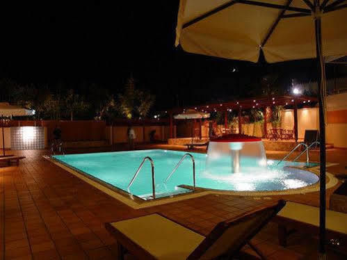 Bay Aparthotel