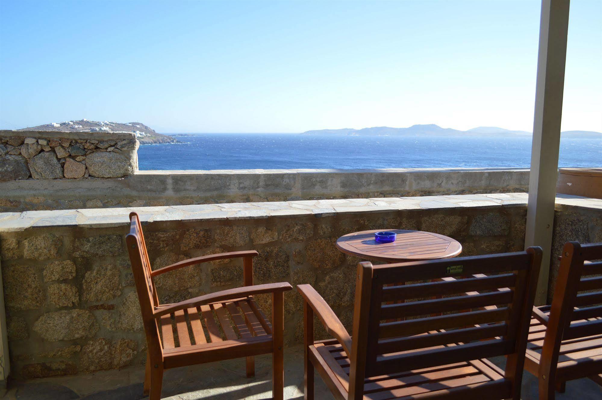 Panthea 2* Agios Ioannis (Tinos)