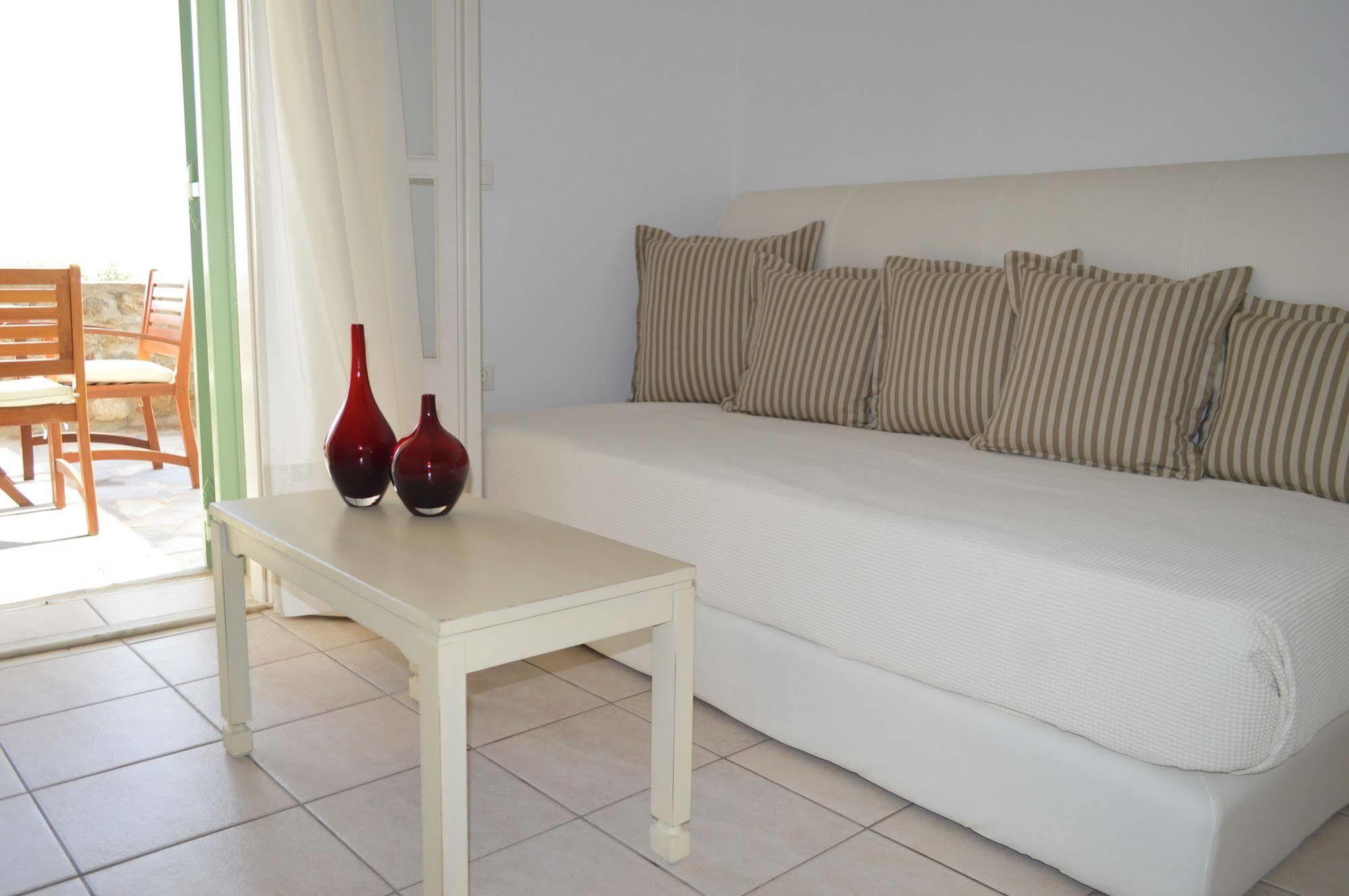 Panthea Aparthotel