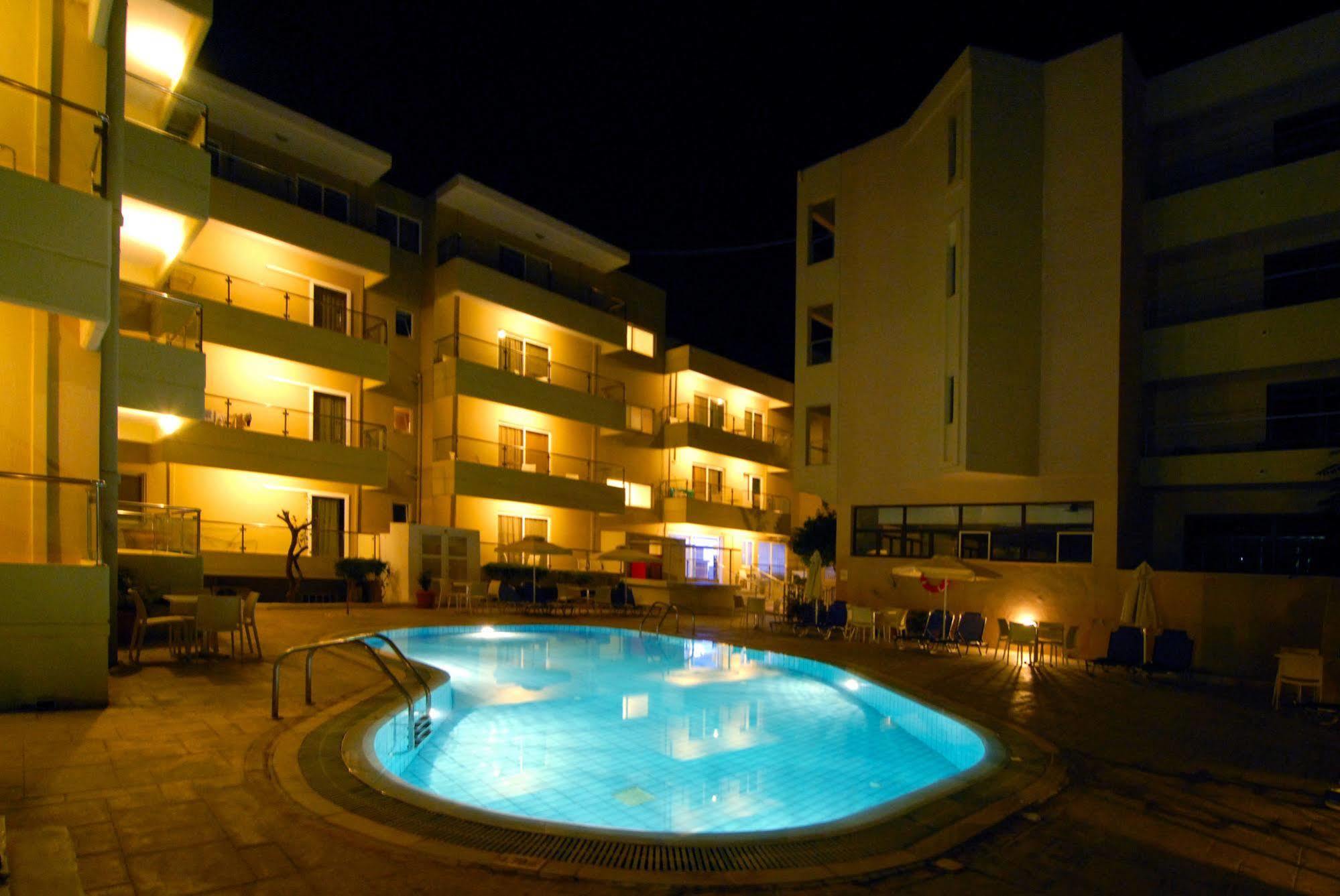 Michel 3* Kos Town