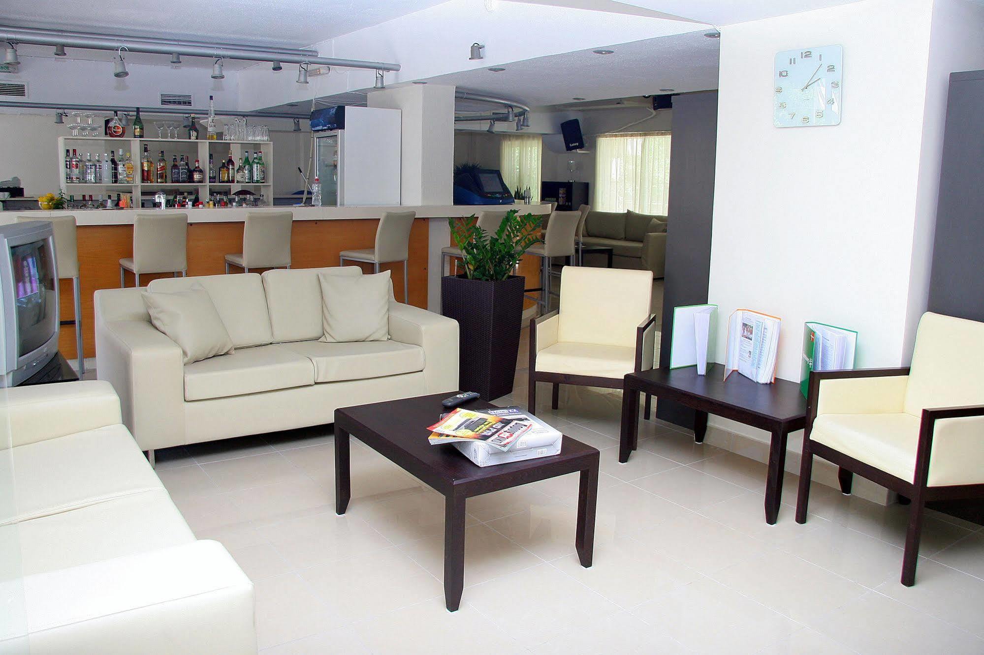 Aparthotel Michel 3*