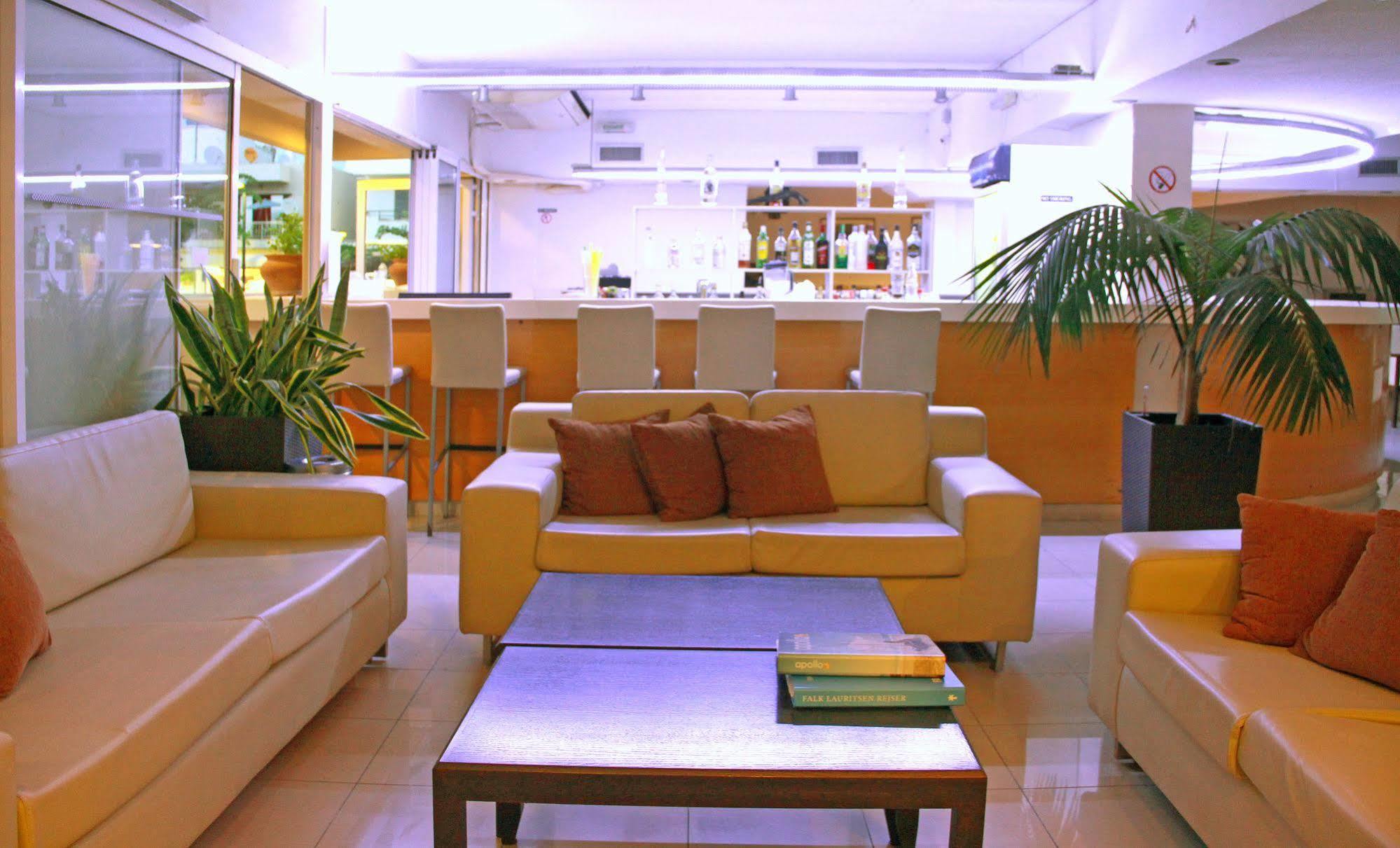 Aparthotel Michel 3*