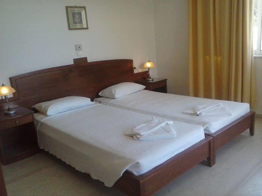 Poseidon Aparthotel
