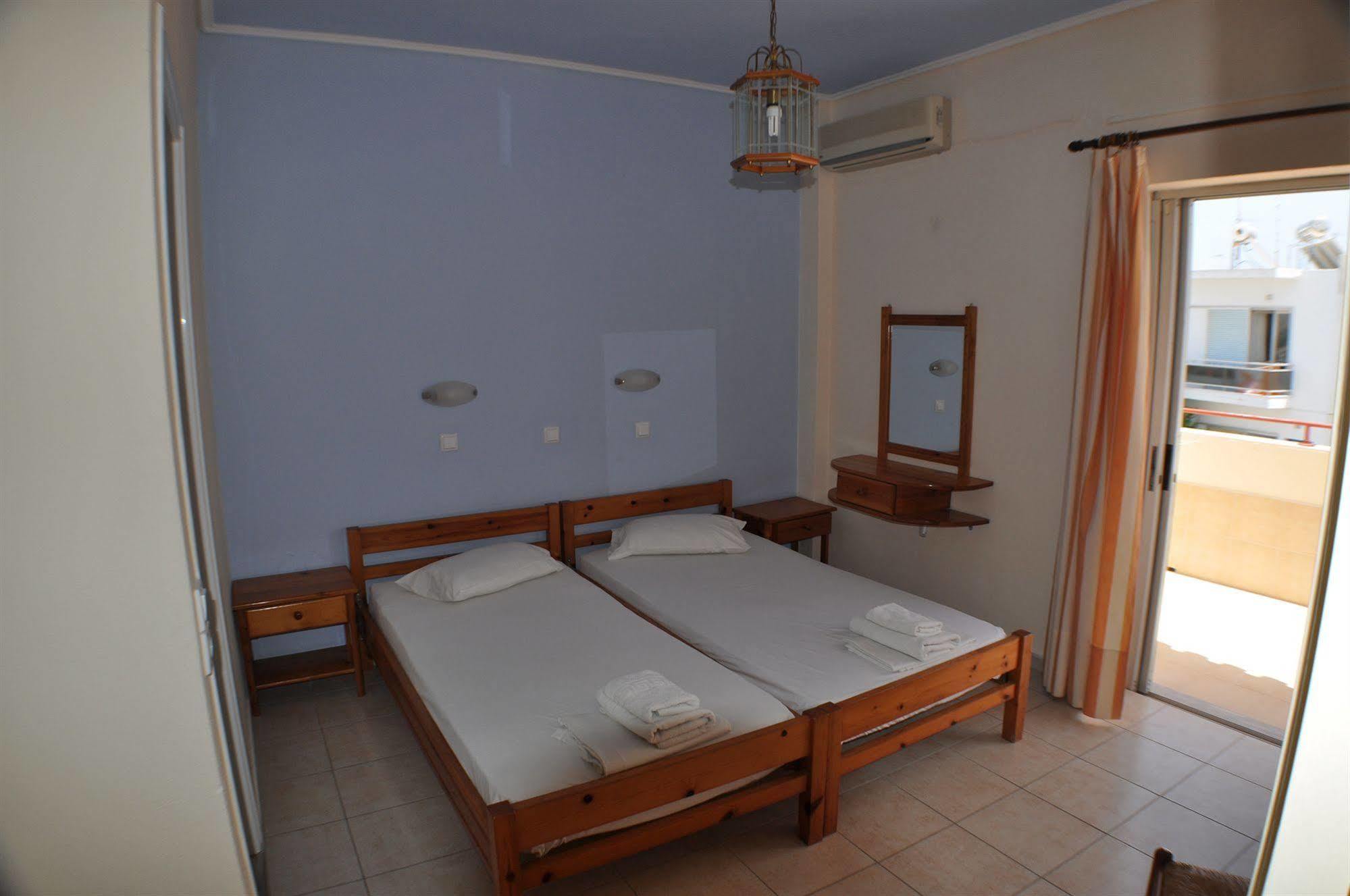 Zouboulia Aparthotel 2*