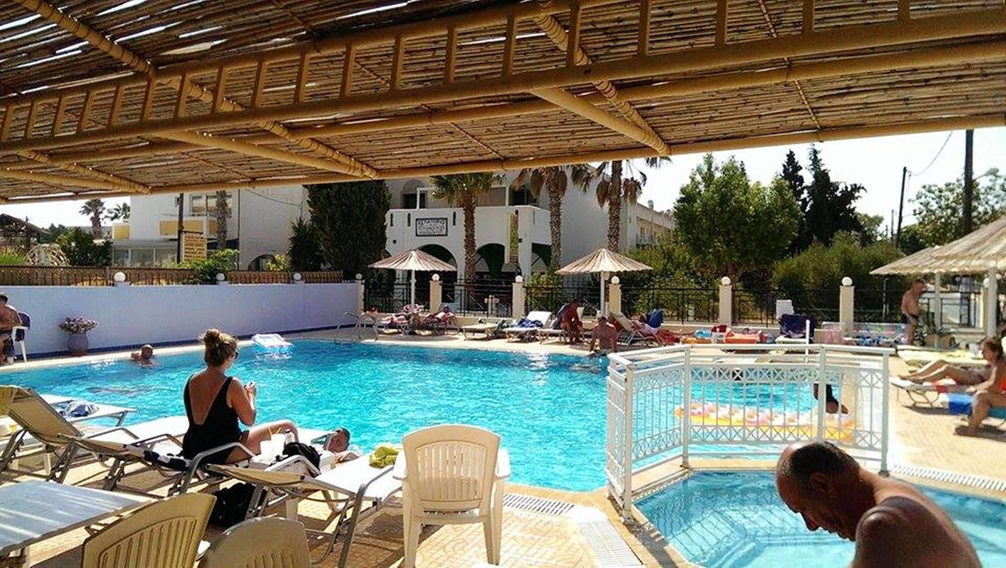 Aparthotel Zouboulia 2*