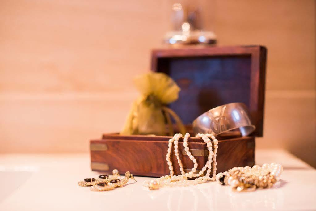 Astarte - Kyveli *