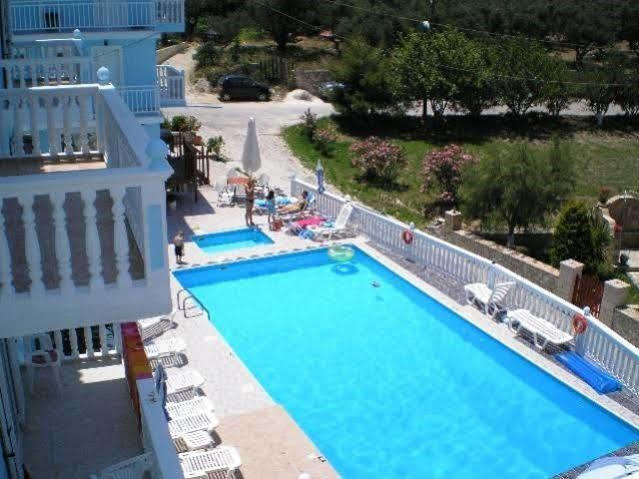 Aparthotel Clear Horizon Amoudi