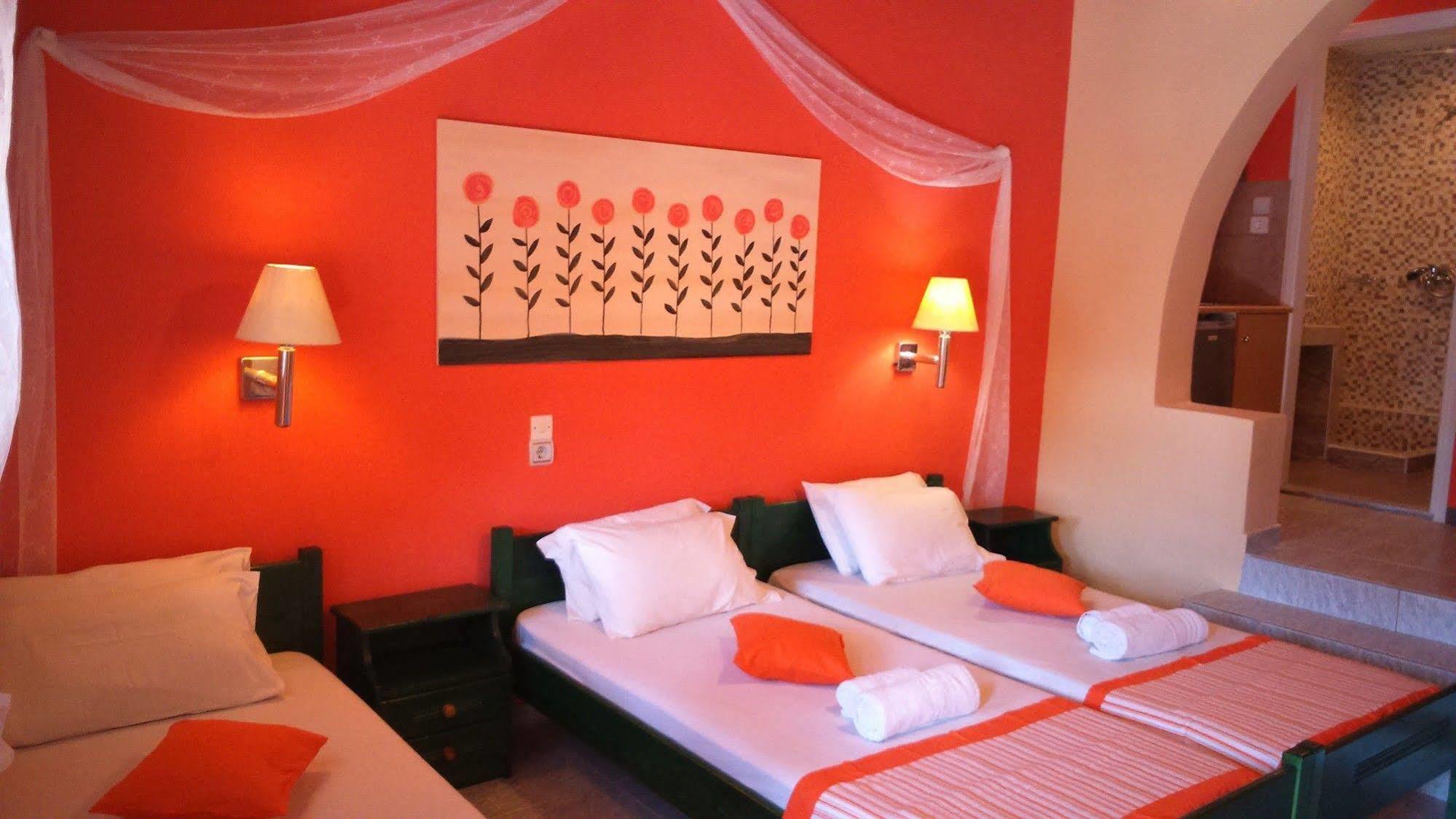Two Brothers & Apts Aparthotel 3*