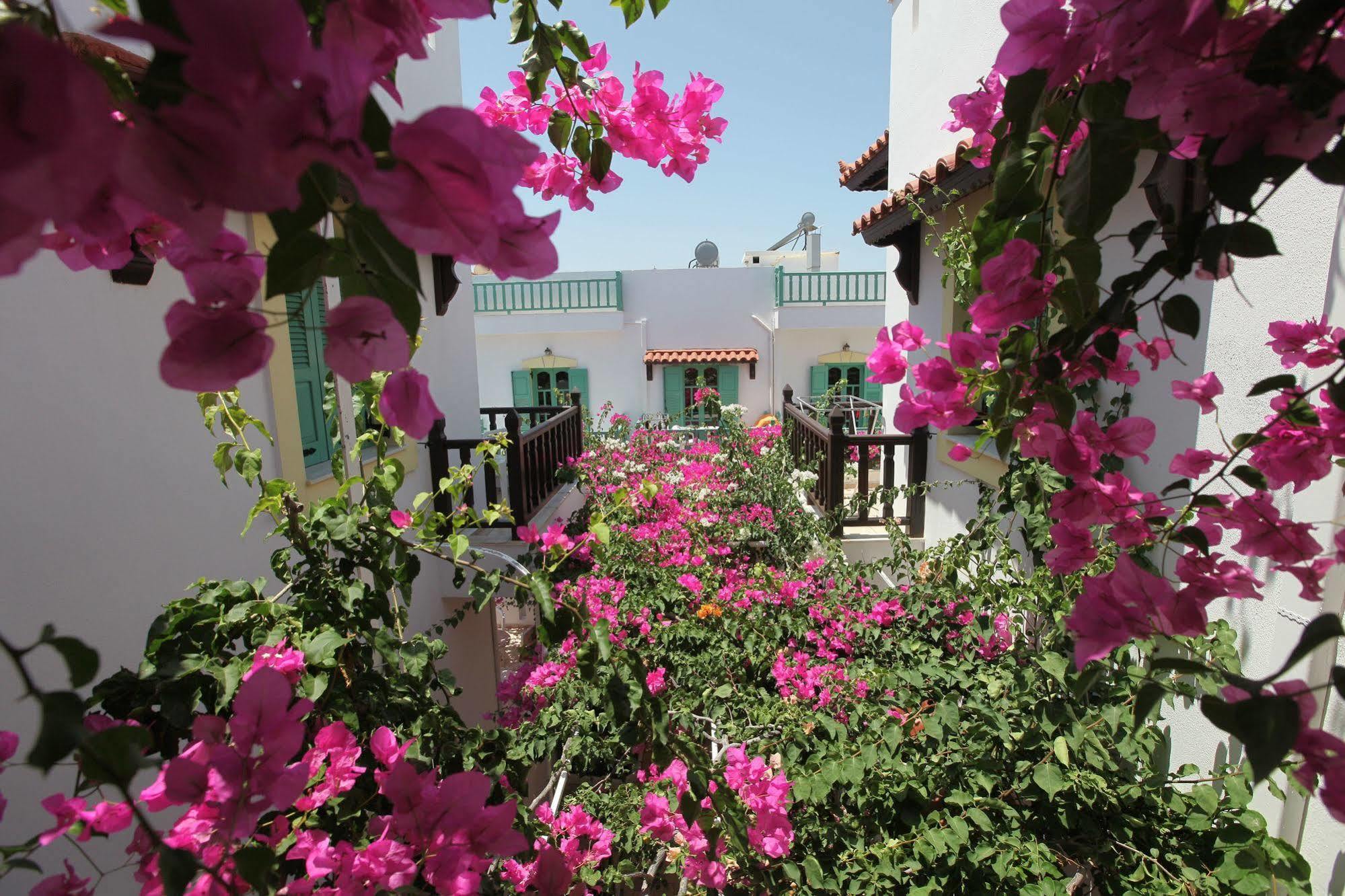 Paul Marie 2* Hersonissos (Crete)