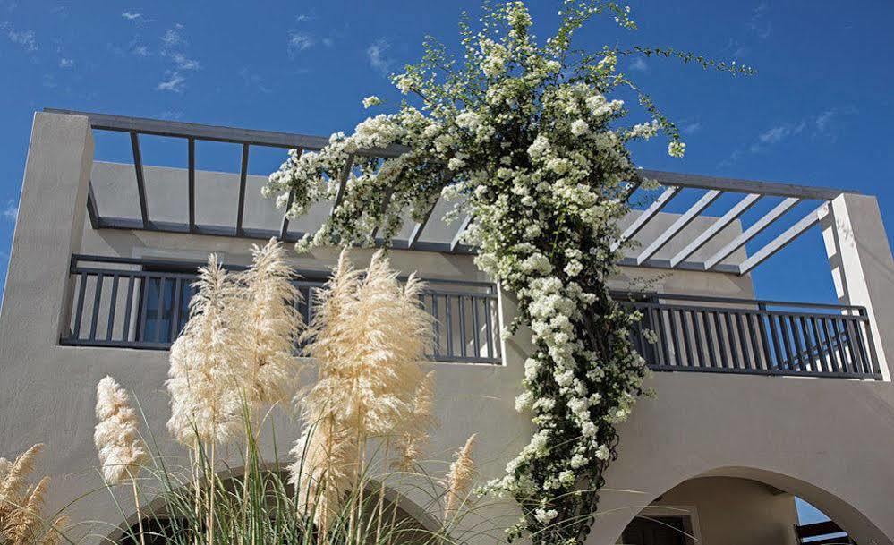 Rose Bay Hotel Kamari (Santorini)