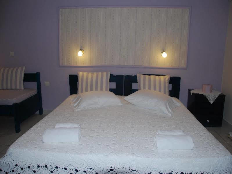 Kavos Psarou Holiday home *