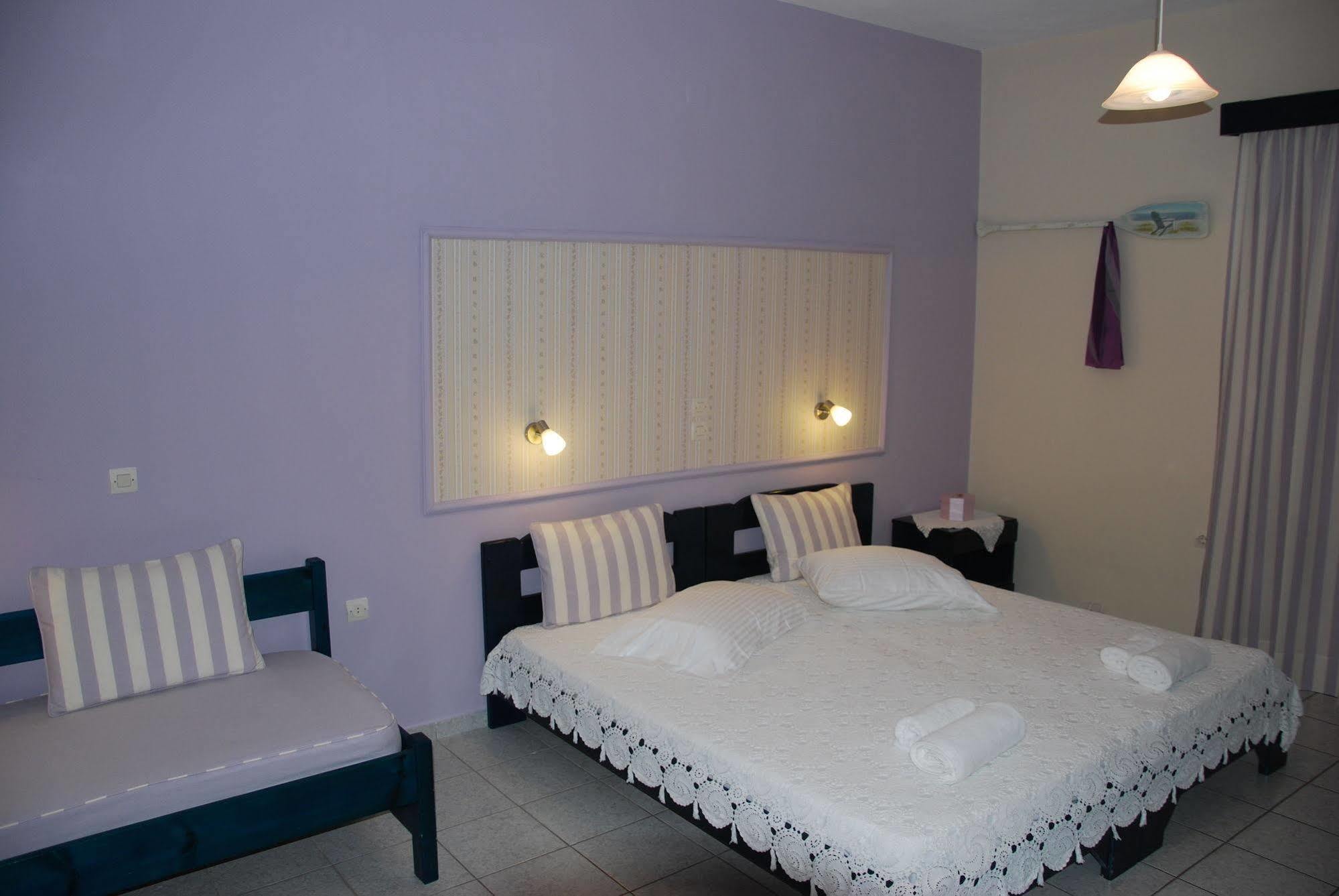 Kavos Psarou Holiday home *