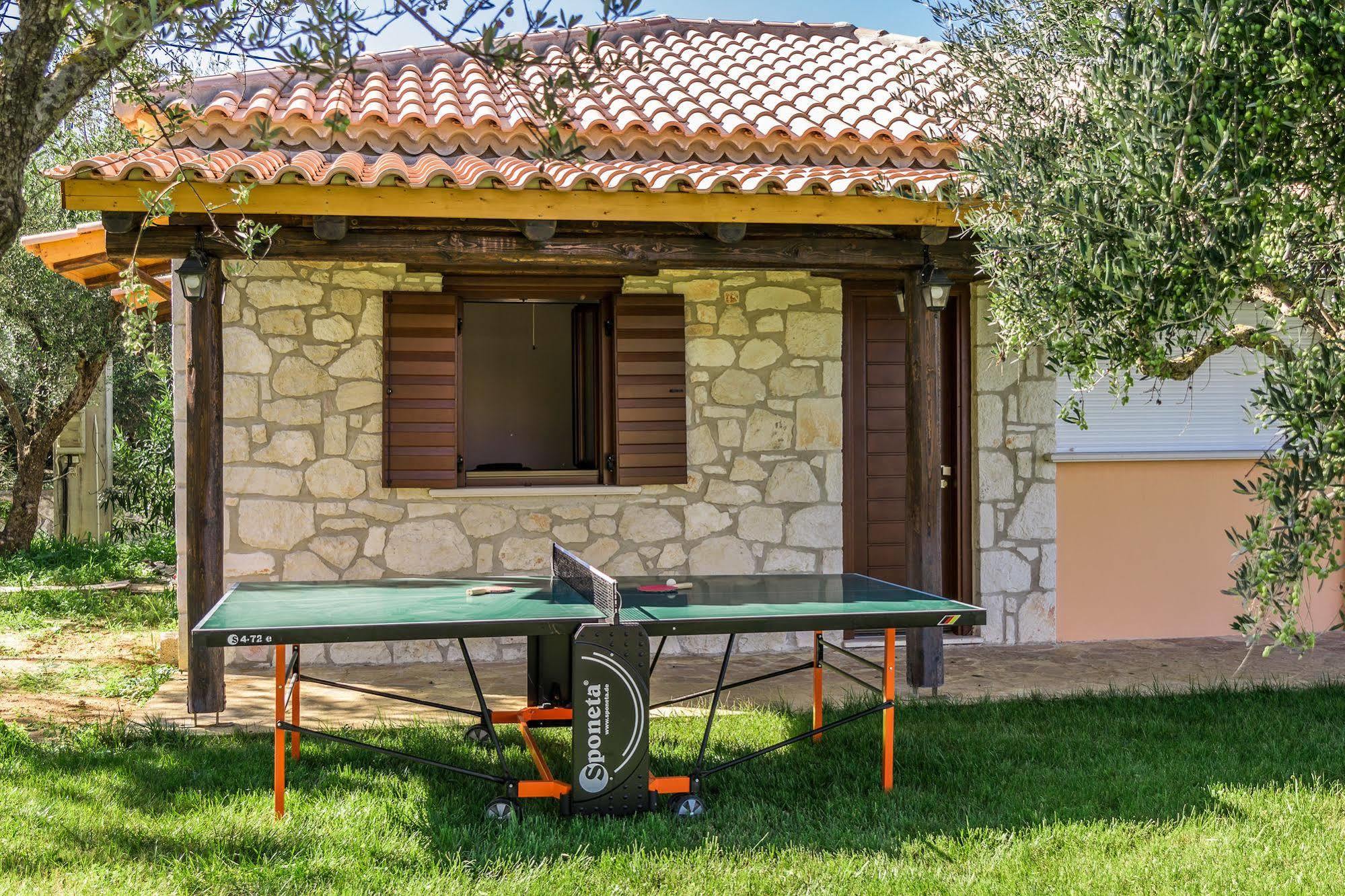Kavos Psarou * Amoudi