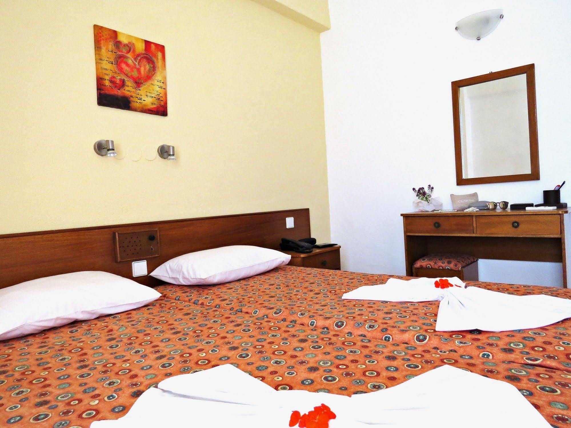 Aparthotel Maritime 2*