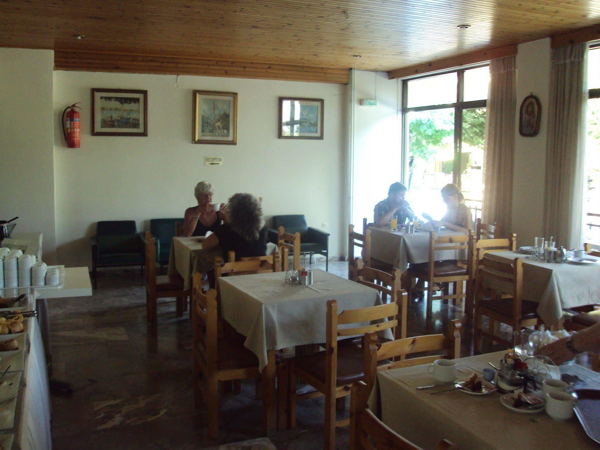 Catherine Hotel 2*