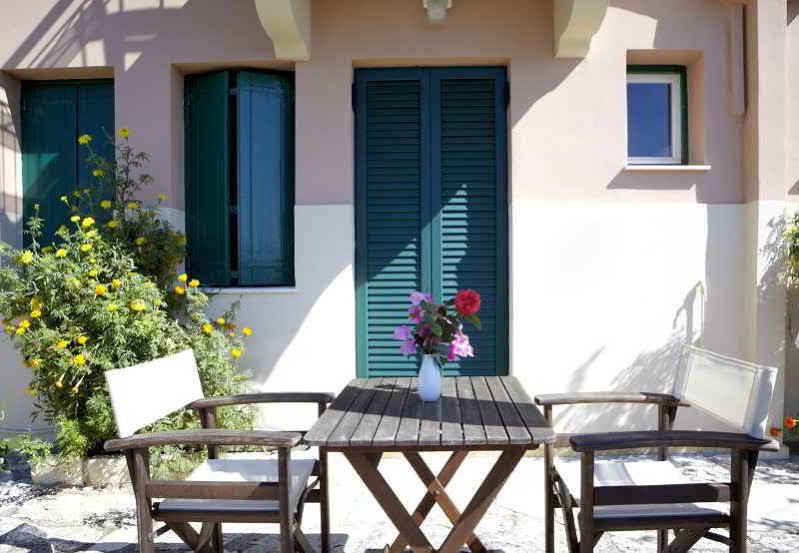 Aparthotel Dafnoudi Antipata (Erisos)