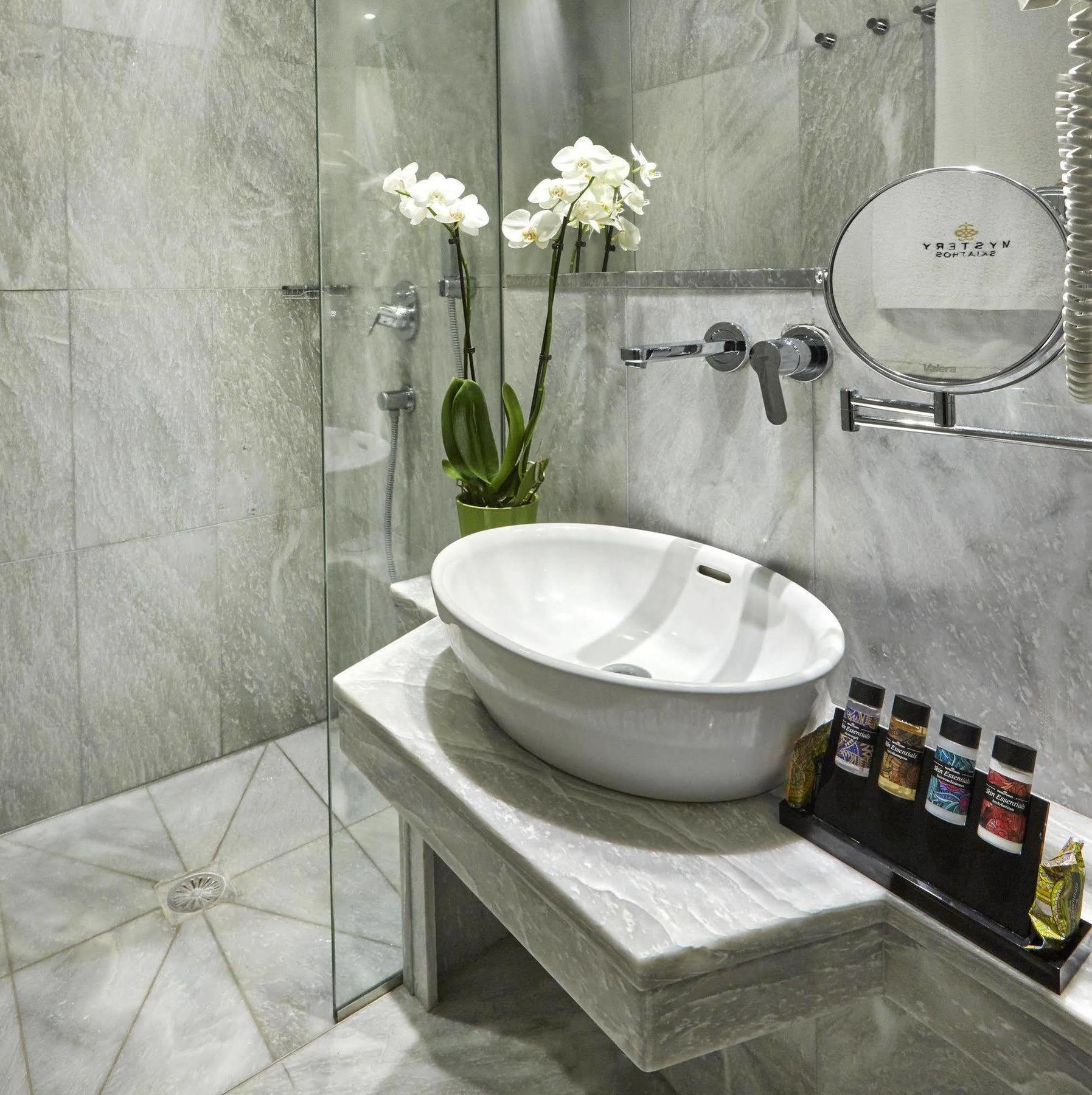 Mystery Luxury Aparthotel 4*