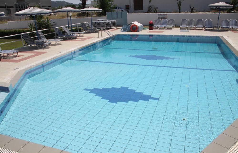 Lagonas Aparthotel