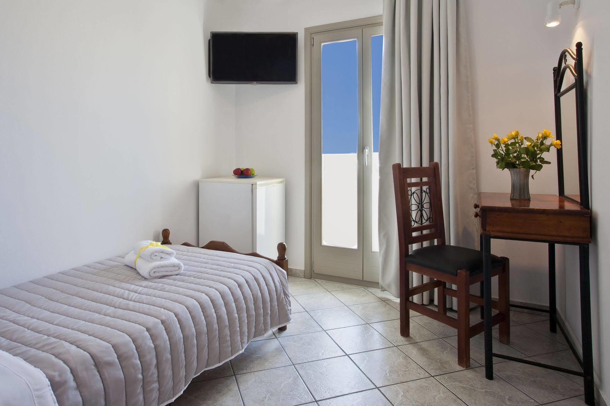 Nemesis Aparthotel