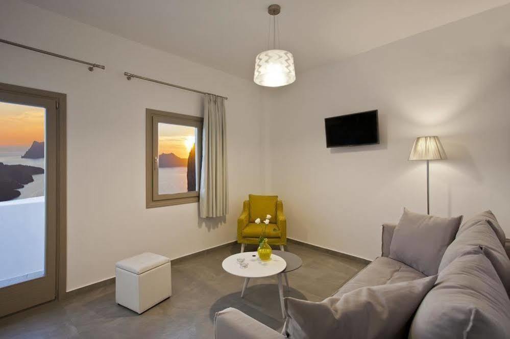Aparthotel Nemesis