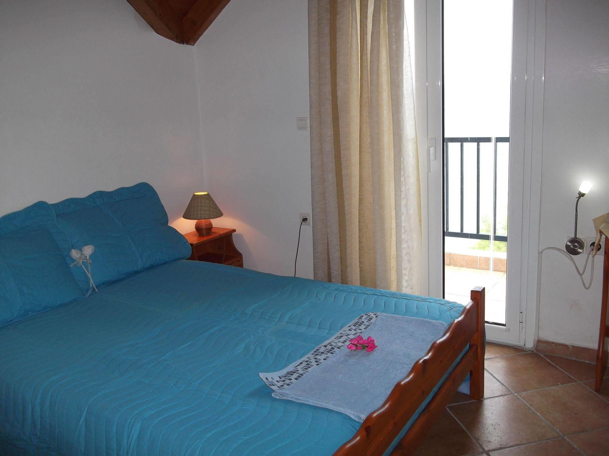 Kavos Psarou & Psarou (Zakynthos)