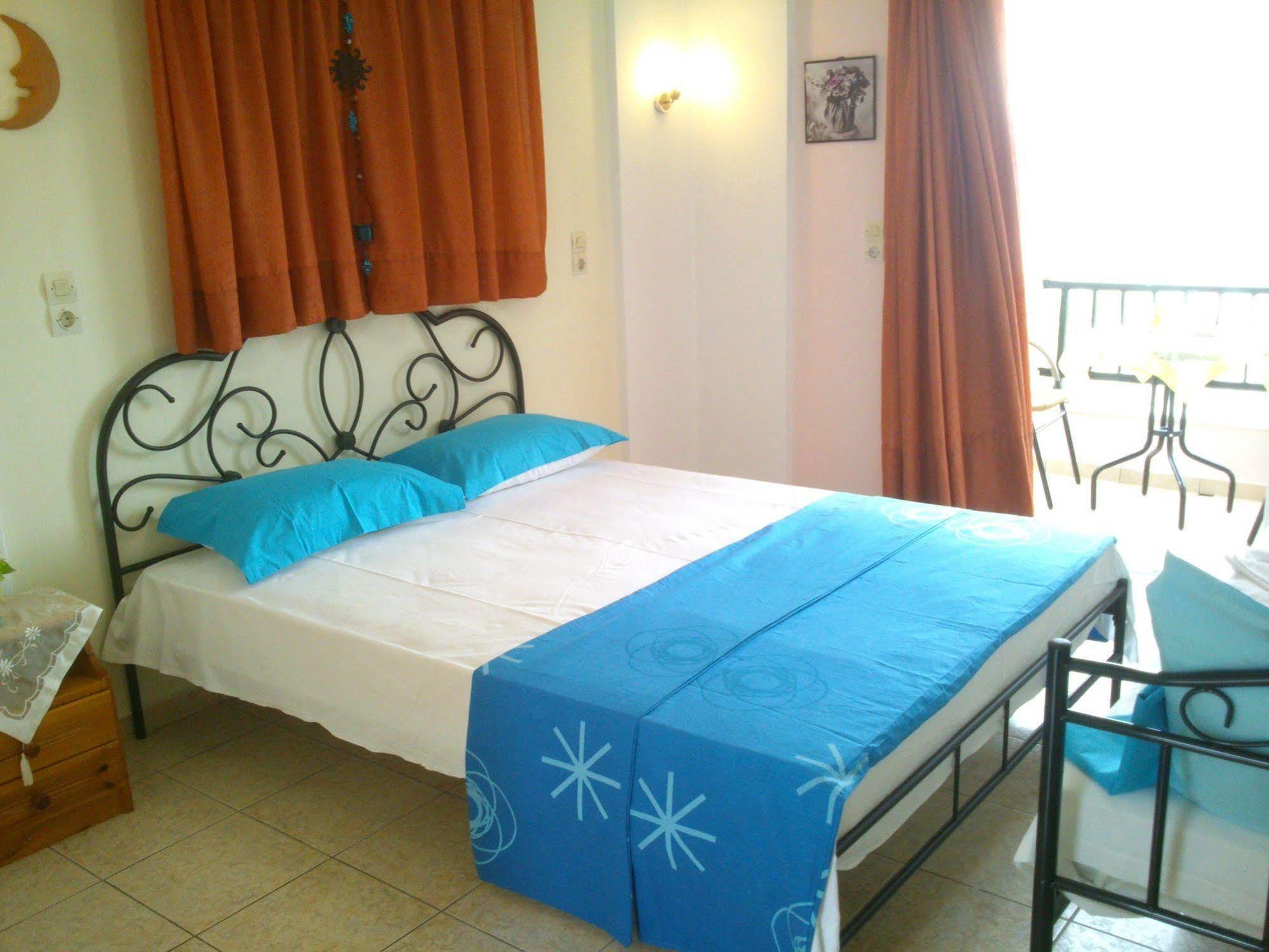 Kavos Psarou & Psarou (Zakynthos)