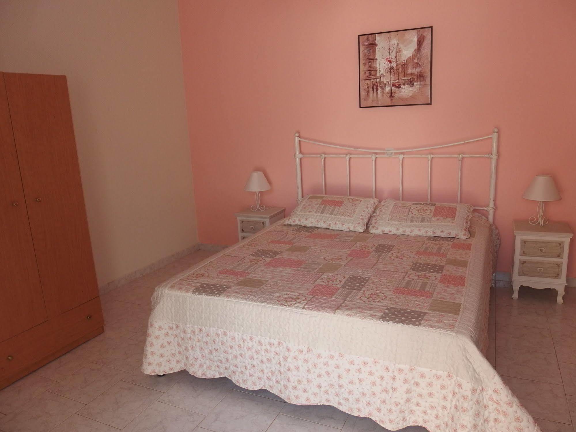 Apartment Christos Zola