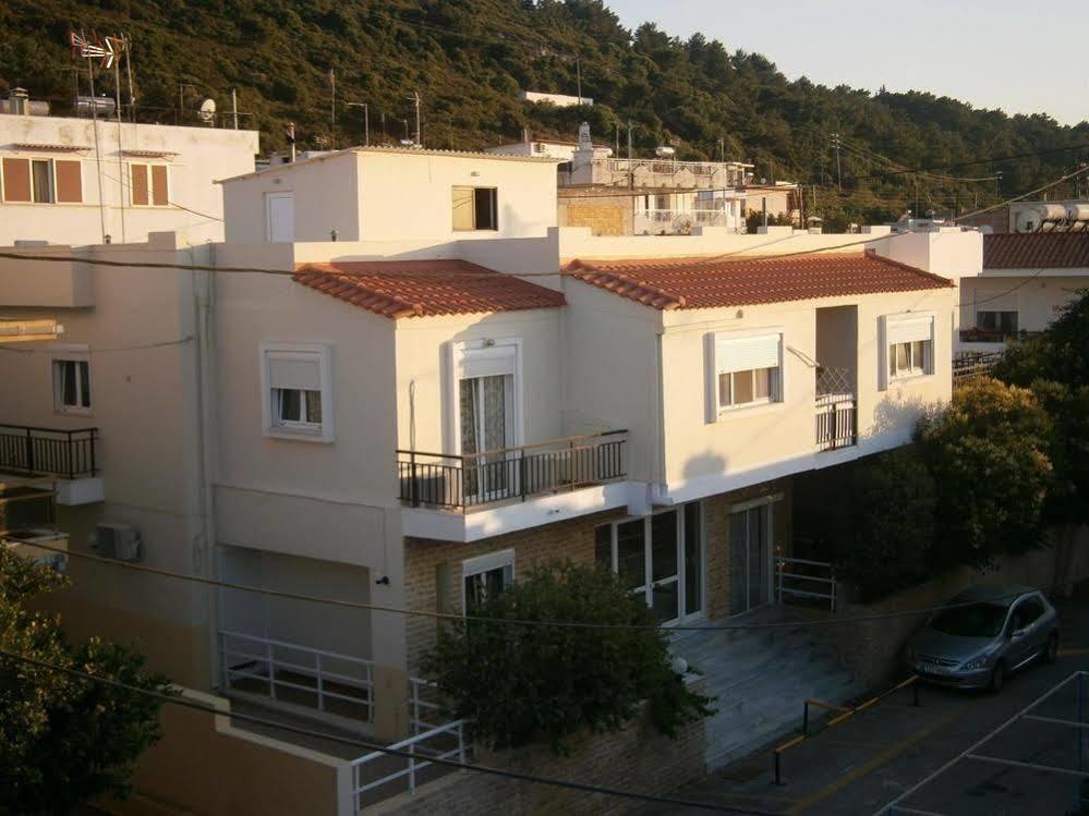 Hotel Maravelias Apartment *