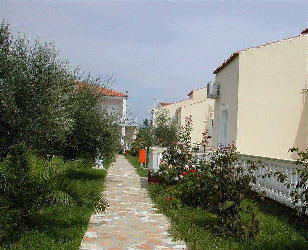 Sweet Dreams Aparthotel 3*