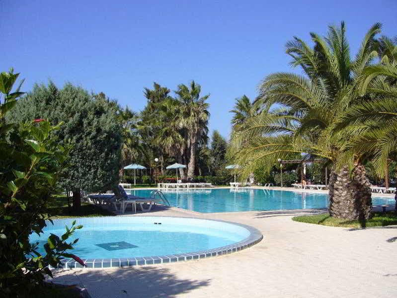 Hotel Nina