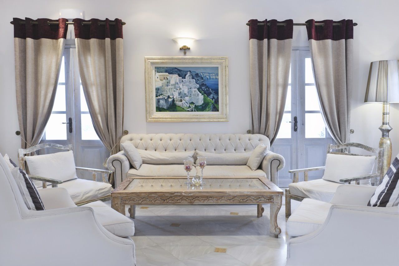 El Greco & Hotel Fira (Santorini)