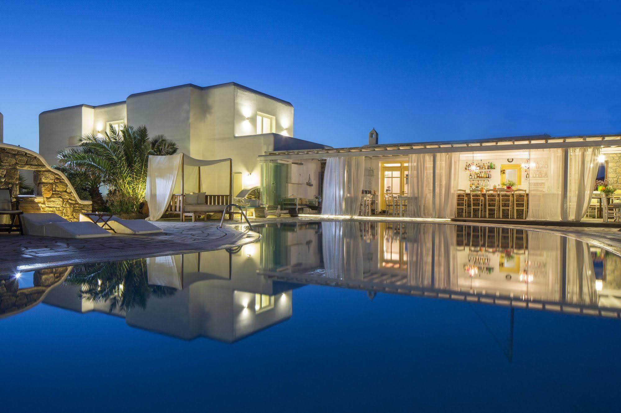 A Mykonos 4*