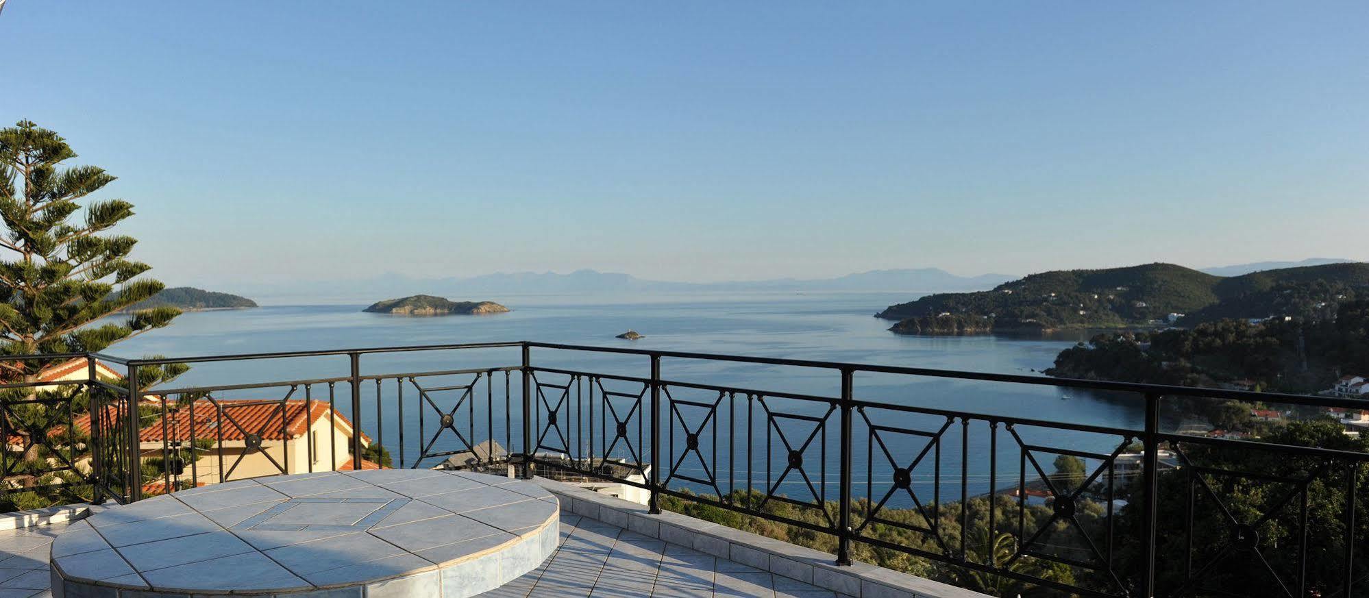 Blue Bay Guest house Katsaros (Skiathos)