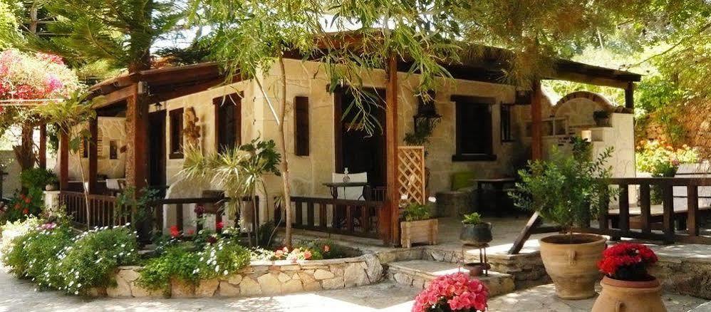 Stella's Traditional 2* Zakros
