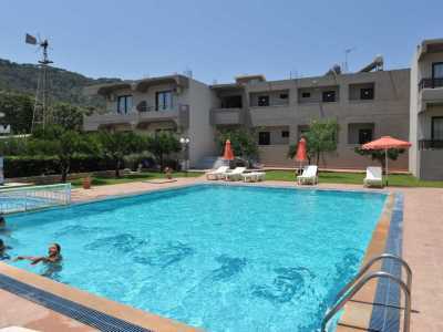 Hotel Santa Helena 3*